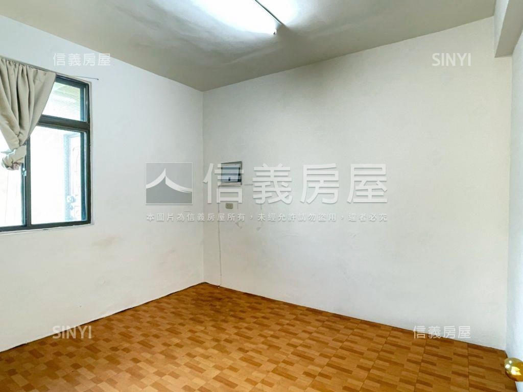 近巨城綠帶大三房房屋室內格局與周邊環境