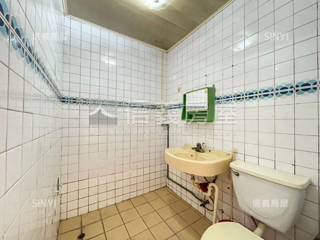 近巨城綠帶大三房房屋室內格局與周邊環境