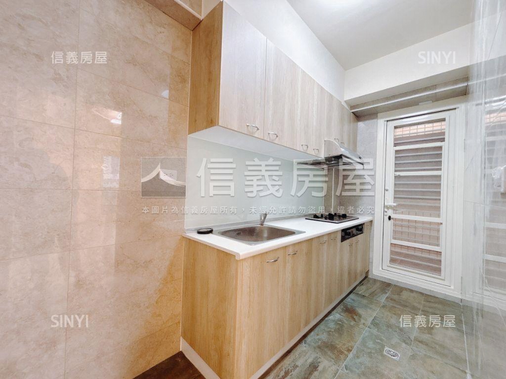 北屯興安一點利三房車位房屋室內格局與周邊環境