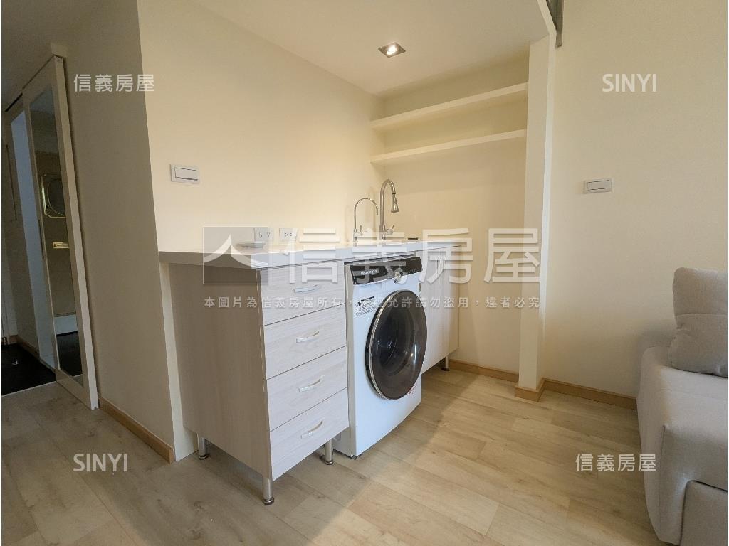 時代廣場稀有釋出房屋室內格局與周邊環境