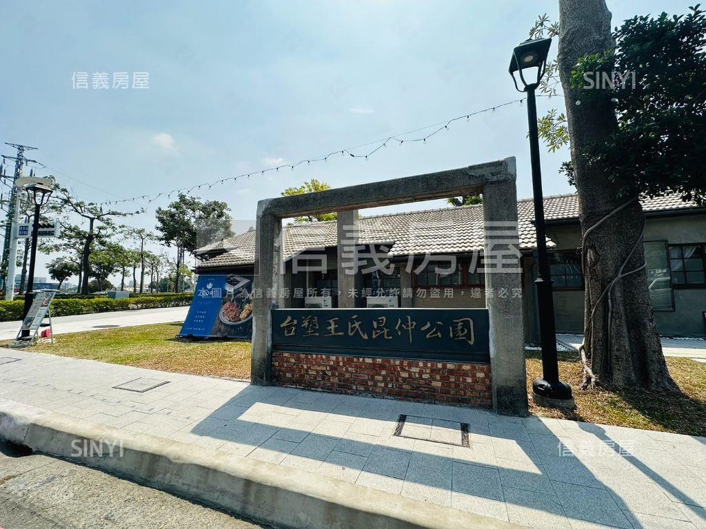 近捷運古典歐式大地坪豪墅房屋室內格局與周邊環境