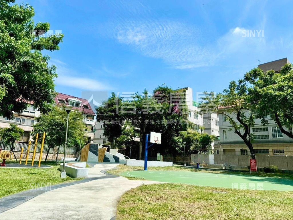 市政新銳高樓層釋出房屋室內格局與周邊環境