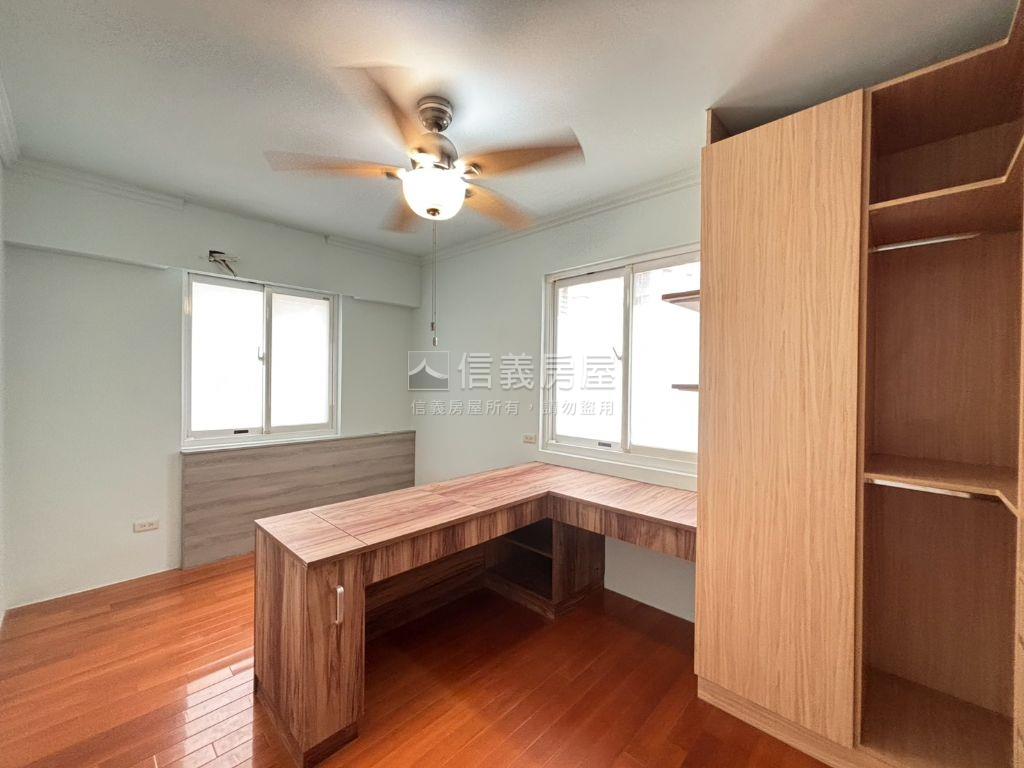 港墘捷運精美好屋房屋室內格局與周邊環境