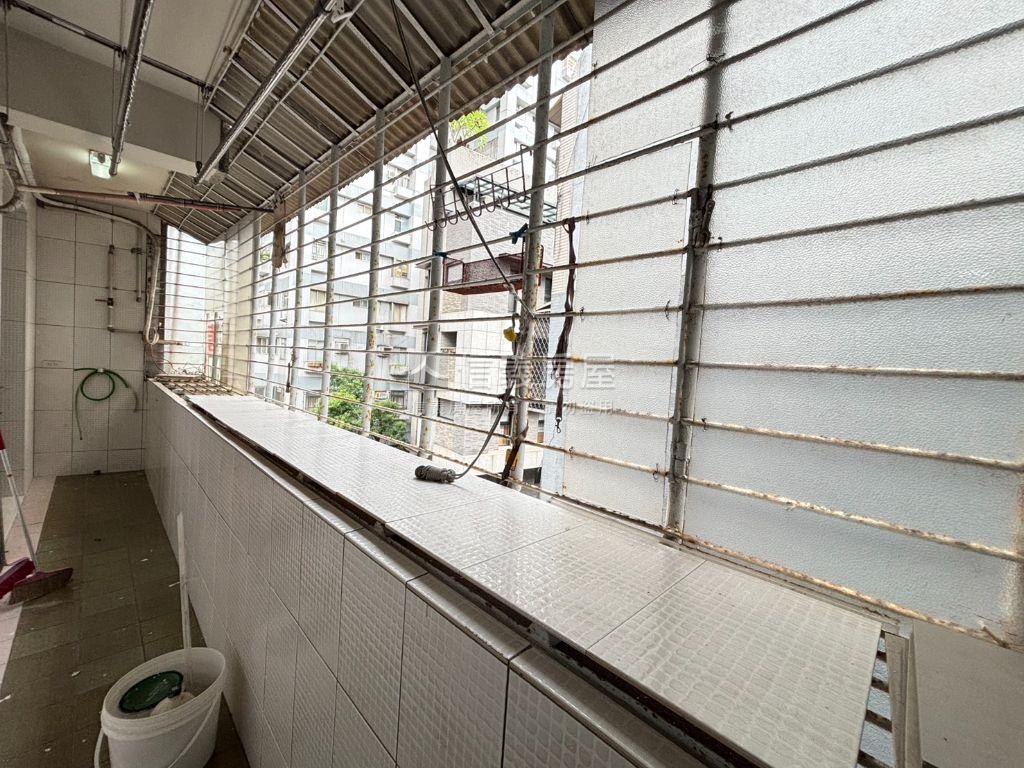 港墘捷運精美好屋房屋室內格局與周邊環境