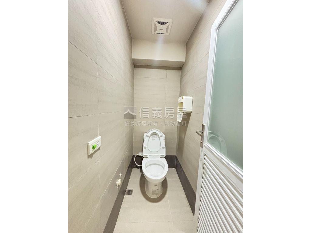 港墘捷運精美好屋房屋室內格局與周邊環境