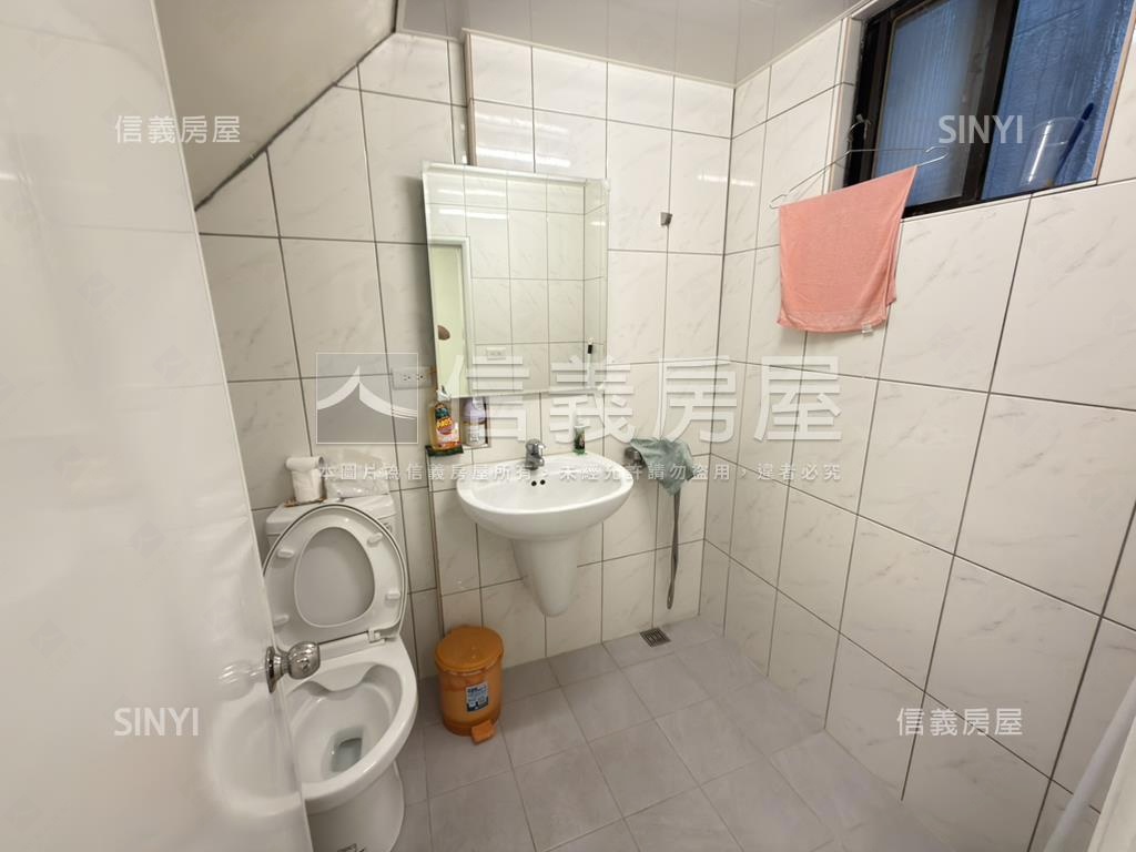 大中正東門市場金透王房屋室內格局與周邊環境