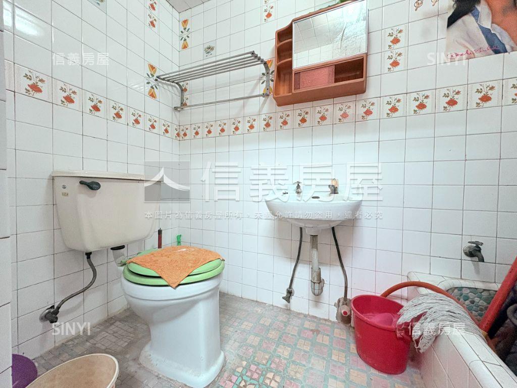 善化｜市中心邊間老宅房屋室內格局與周邊環境