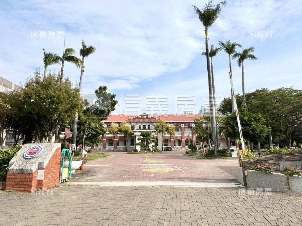 腳踩金庫赤崁大樓房屋室內格局與周邊環境