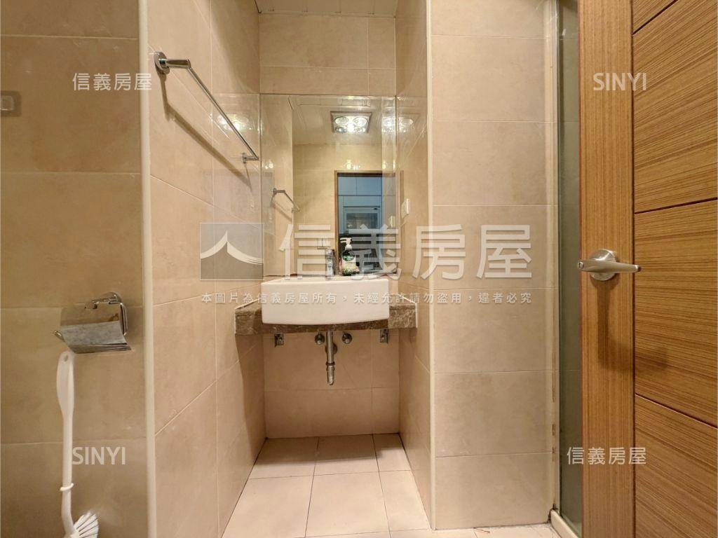 皇翔高更‧小資精選房屋室內格局與周邊環境