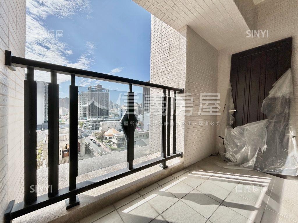 朝西南時代花園三房雙車位房屋室內格局與周邊環境