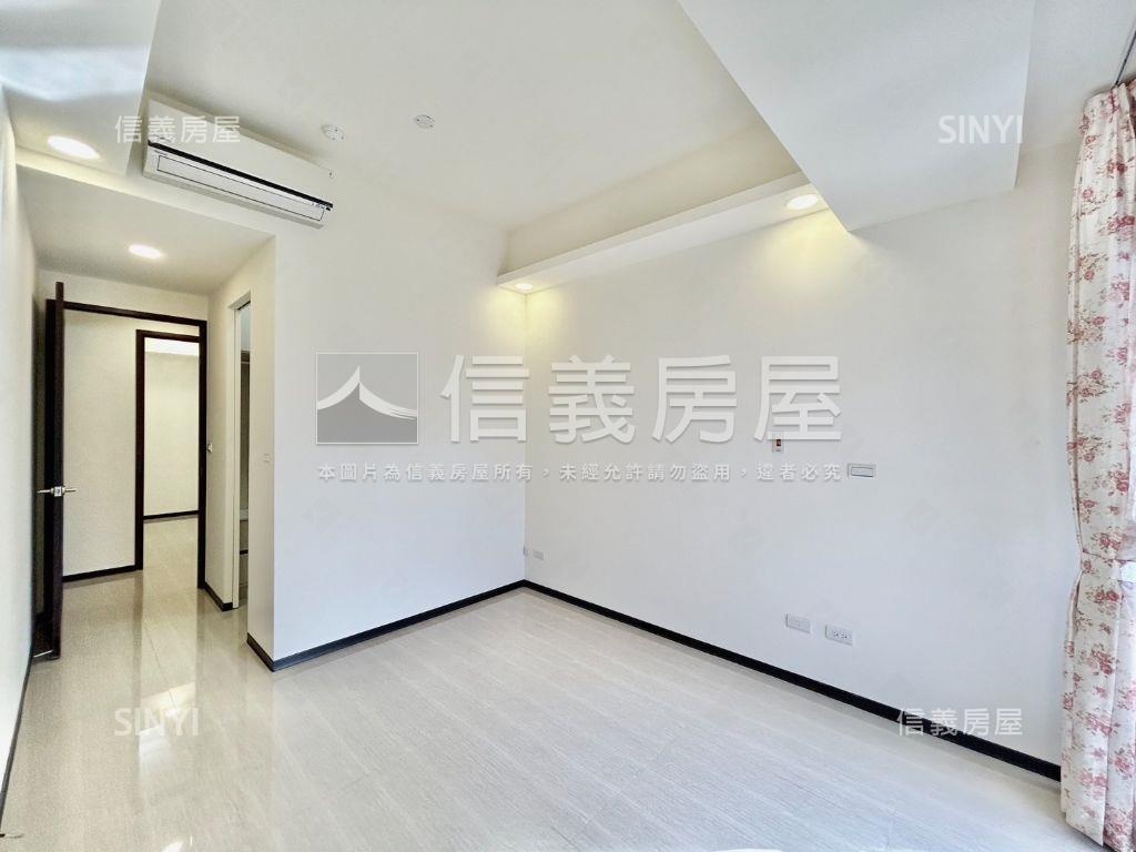 朝西南時代花園三房雙車位房屋室內格局與周邊環境