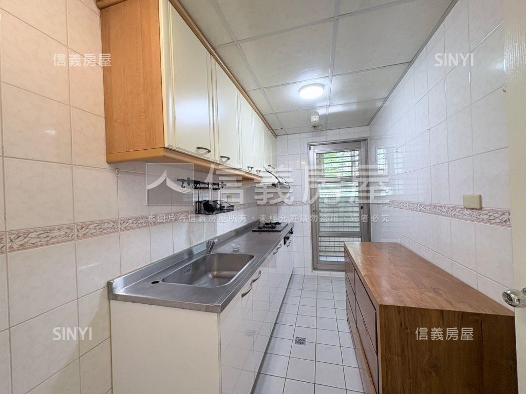 藝術園區三房平車！房屋室內格局與周邊環境