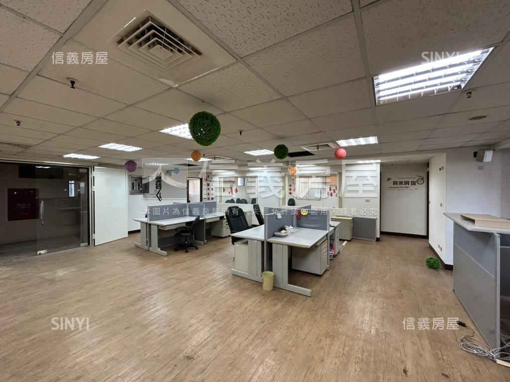 七賢二路住辦大樓房屋室內格局與周邊環境