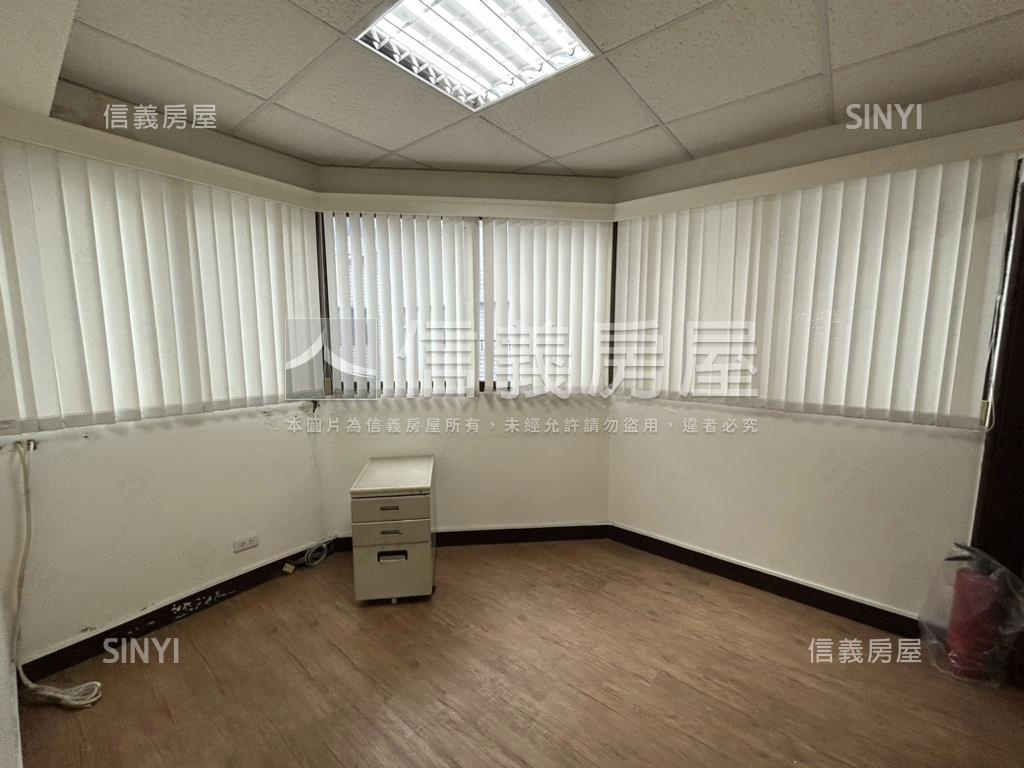 七賢二路住辦大樓房屋室內格局與周邊環境