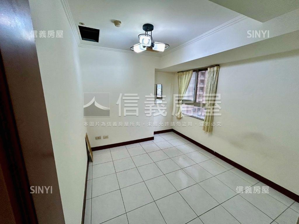 天闊稀有四房河景釋出房屋室內格局與周邊環境