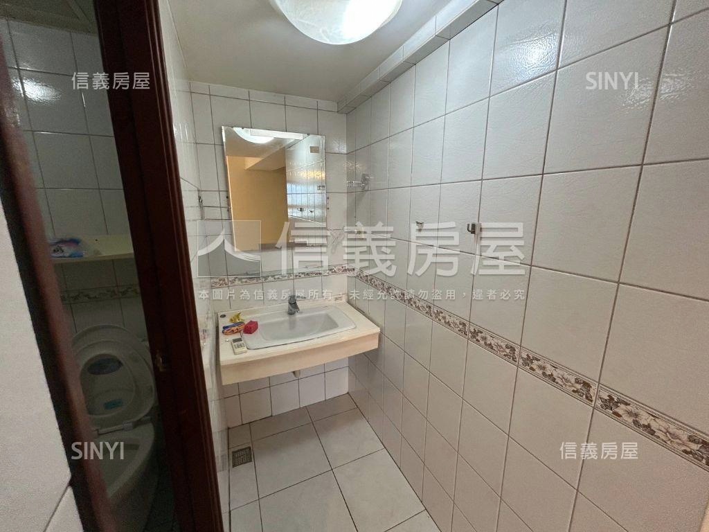 天闊稀有四房河景釋出房屋室內格局與周邊環境