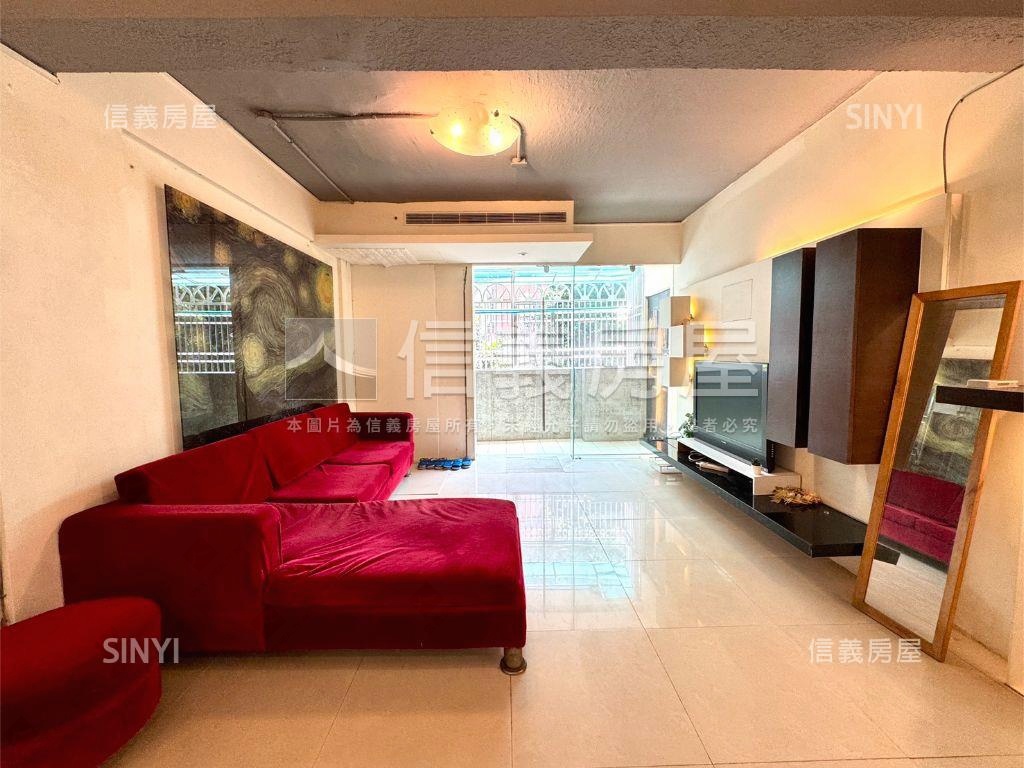近國館獨棟邊間三房美寓房屋室內格局與周邊環境