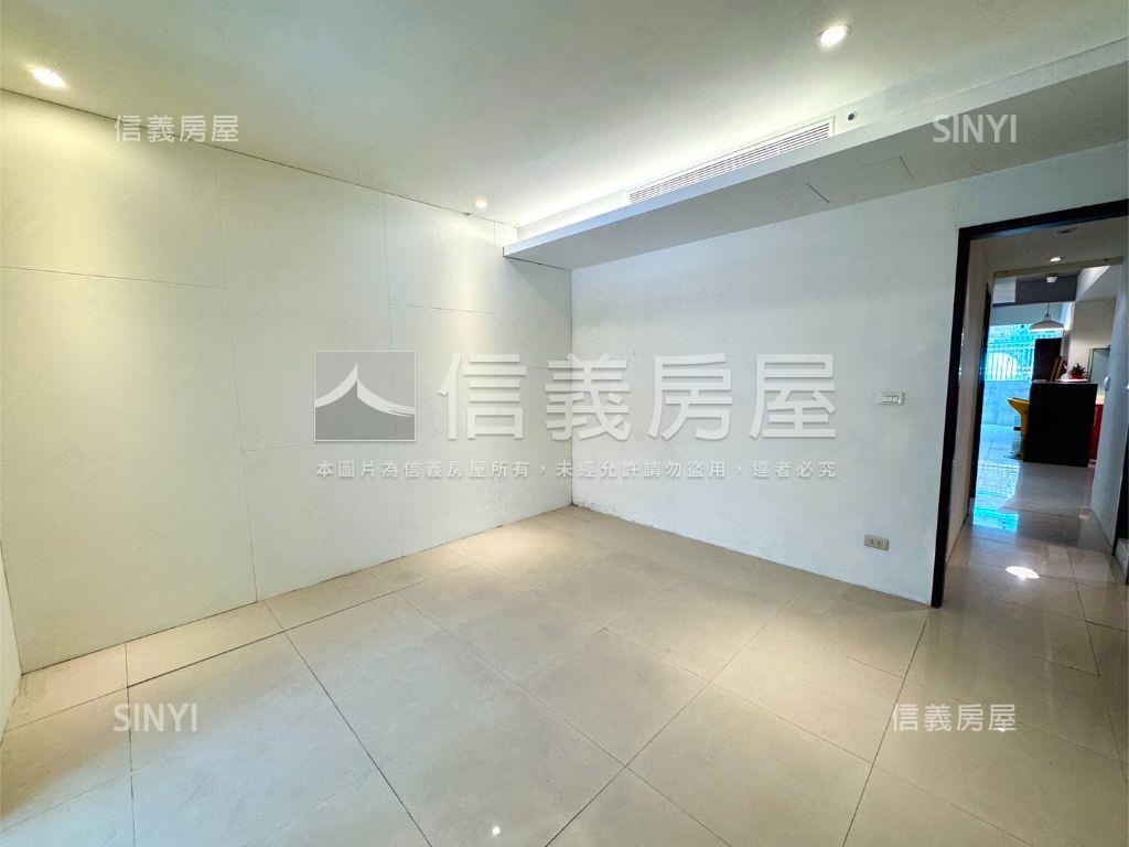 近國館獨棟邊間三房美寓房屋室內格局與周邊環境