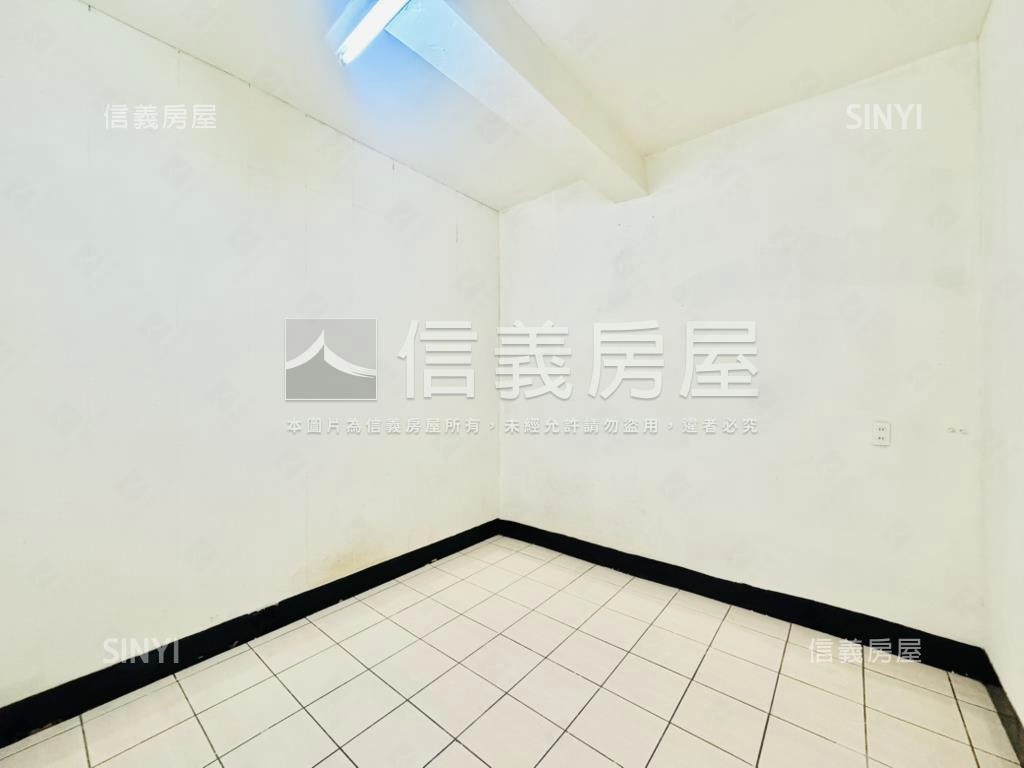 讚！正新平路金透店房屋室內格局與周邊環境