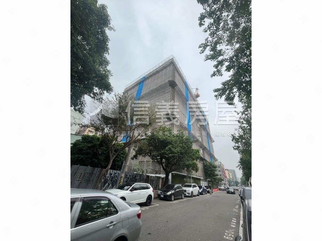 達麗冶翠三房樹梢孝親戶房屋室內格局與周邊環境