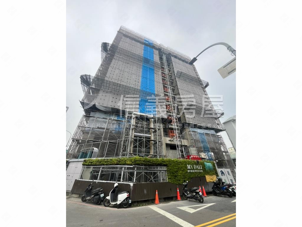 達麗冶翠三房樹梢孝親戶房屋室內格局與周邊環境