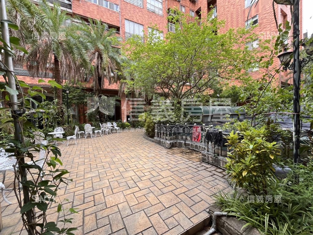 體育園區北帝國漂亮大套房房屋室內格局與周邊環境
