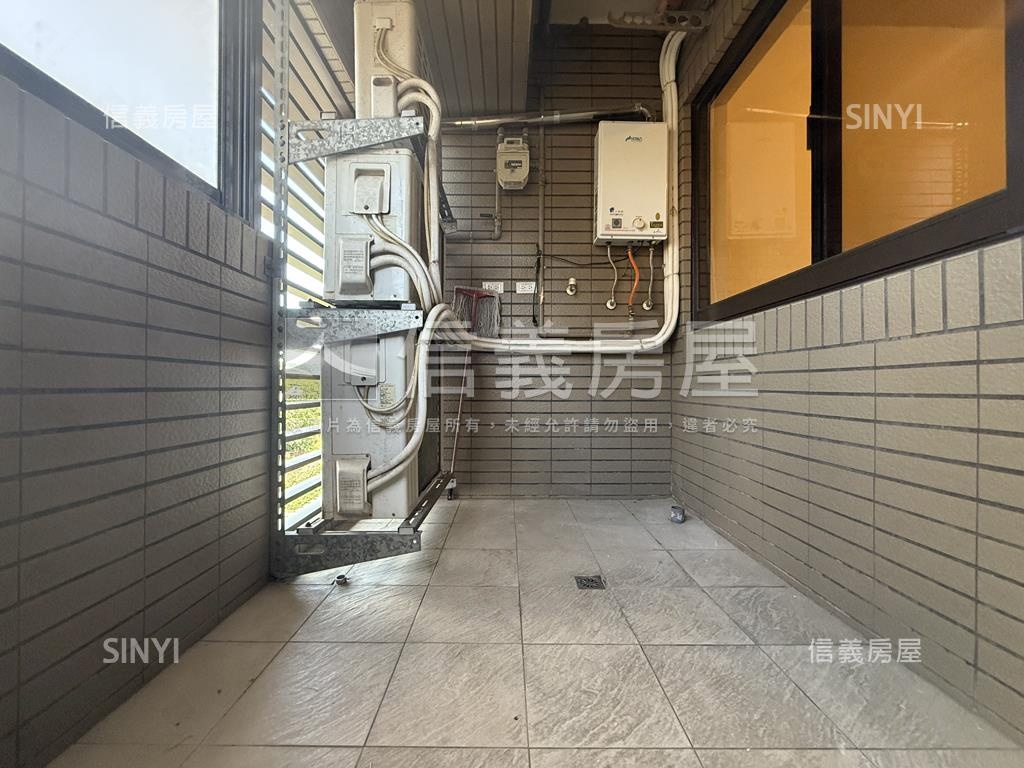 京河方正兩房車房屋室內格局與周邊環境