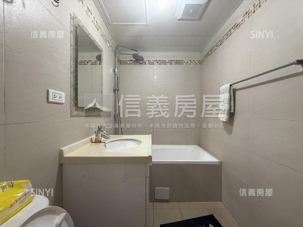 京河方正兩房車房屋室內格局與周邊環境