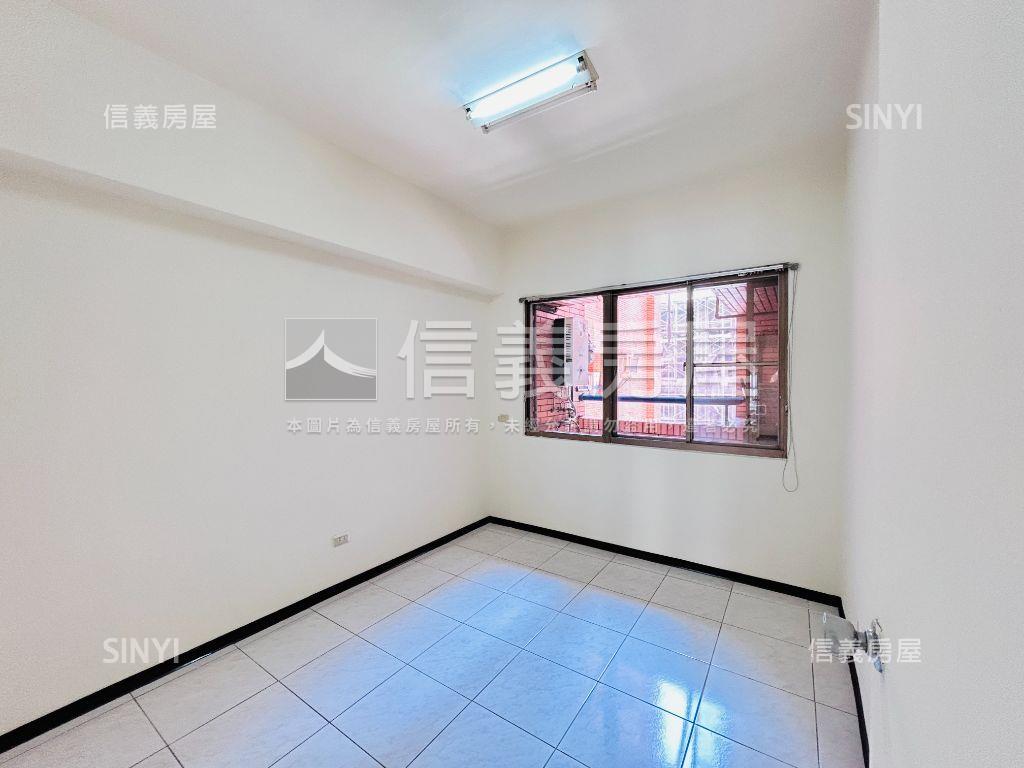 近光明國小低總價小資３房房屋室內格局與周邊環境