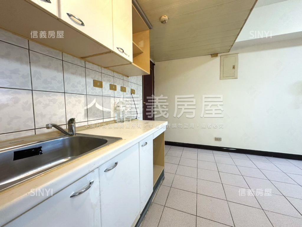 低總價西門大亨房屋室內格局與周邊環境