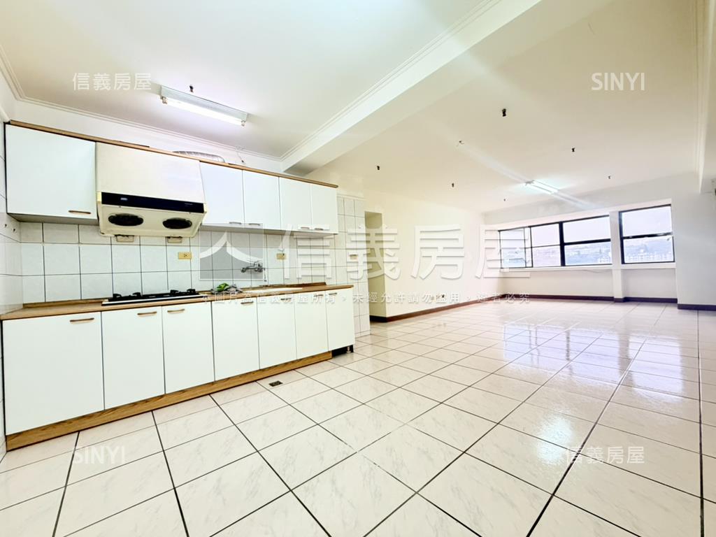 西屯美３房房屋室內格局與周邊環境