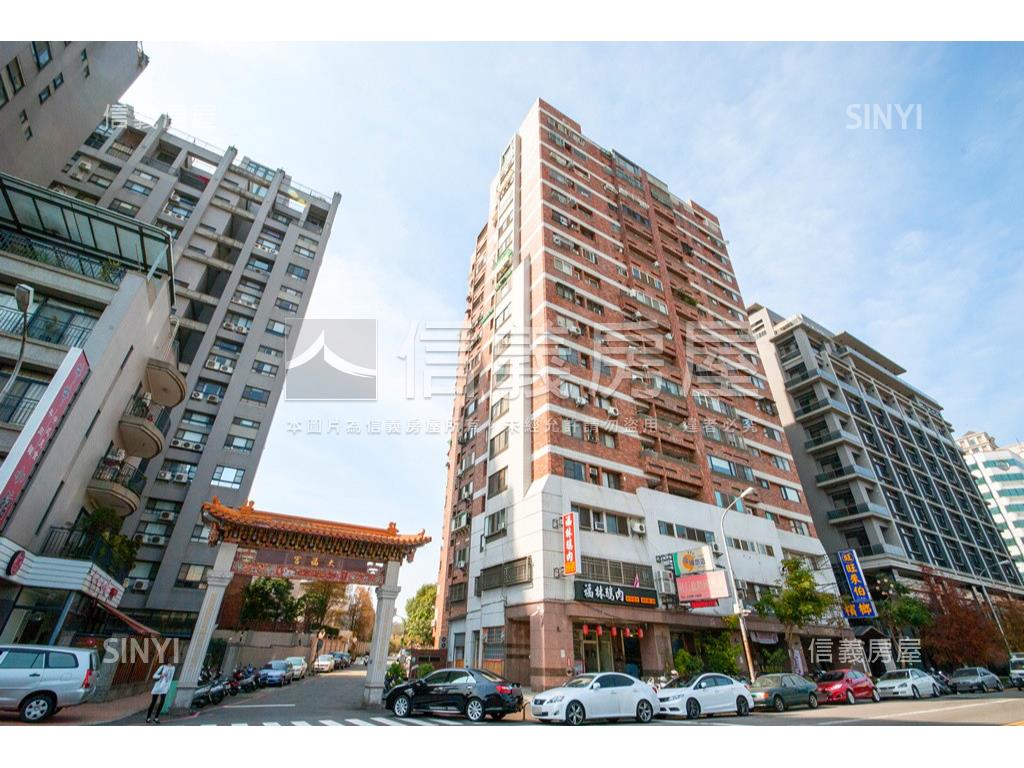 西屯美３房房屋室內格局與周邊環境