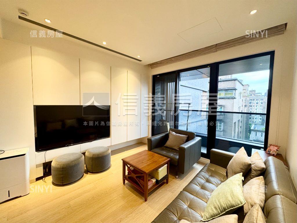 ＮＥＷ文心日日美妝高樓房屋室內格局與周邊環境