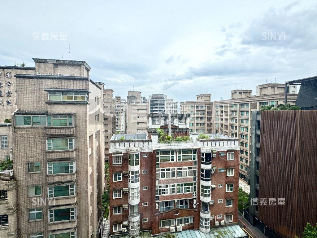 ＮＥＷ文心日日美妝高樓房屋室內格局與周邊環境