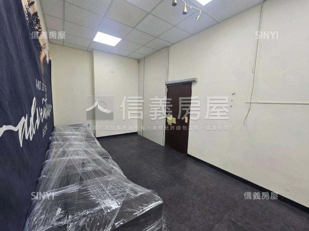 中正路黃金聚寶盆房屋室內格局與周邊環境