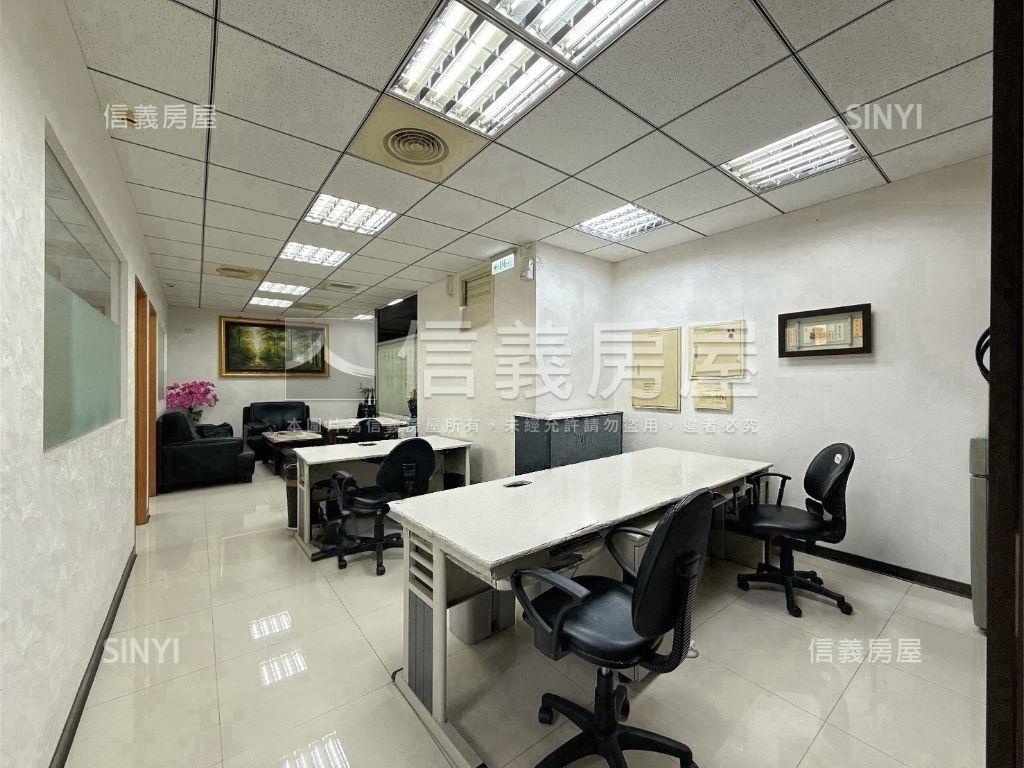 京城ＣＢＤ稀有商辦房屋室內格局與周邊環境