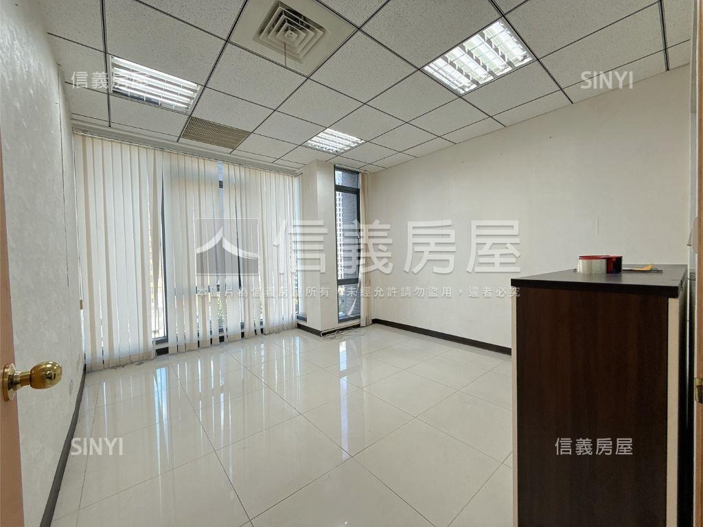 京城ＣＢＤ稀有商辦房屋室內格局與周邊環境