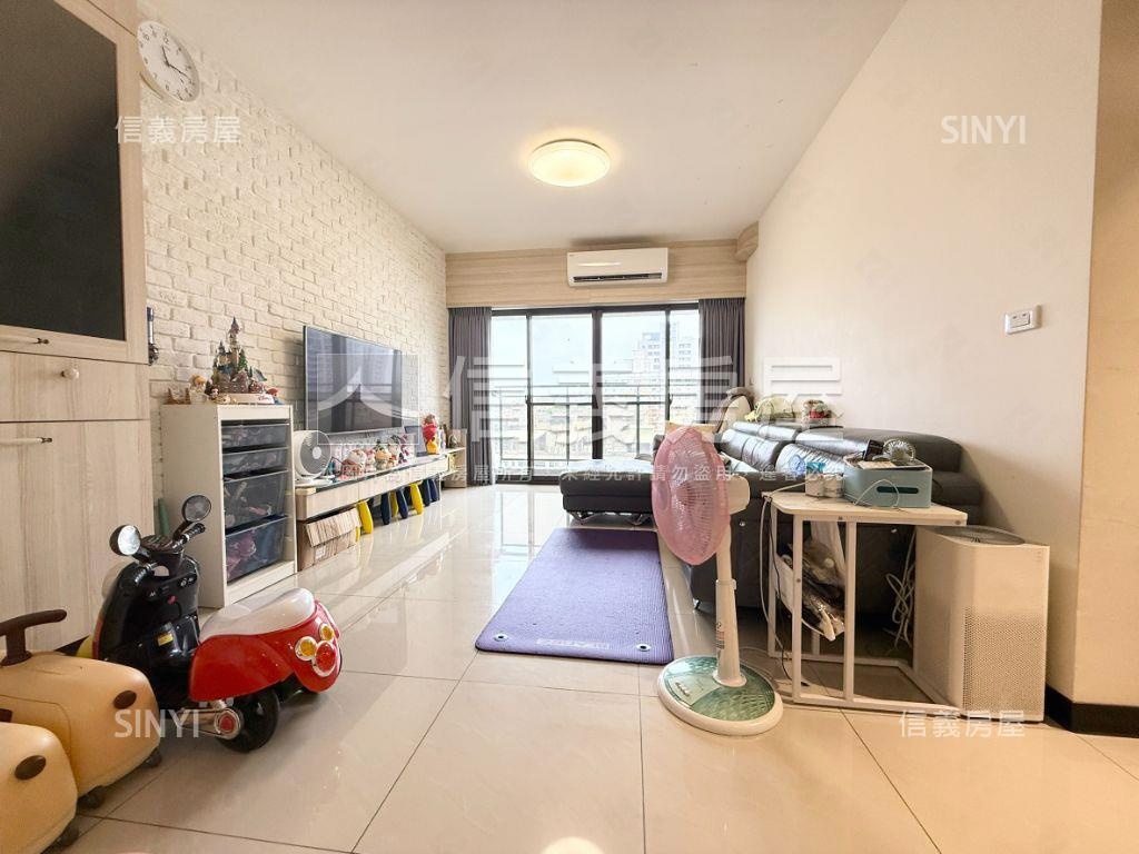 新中匯高樓裝潢三房平車房屋室內格局與周邊環境