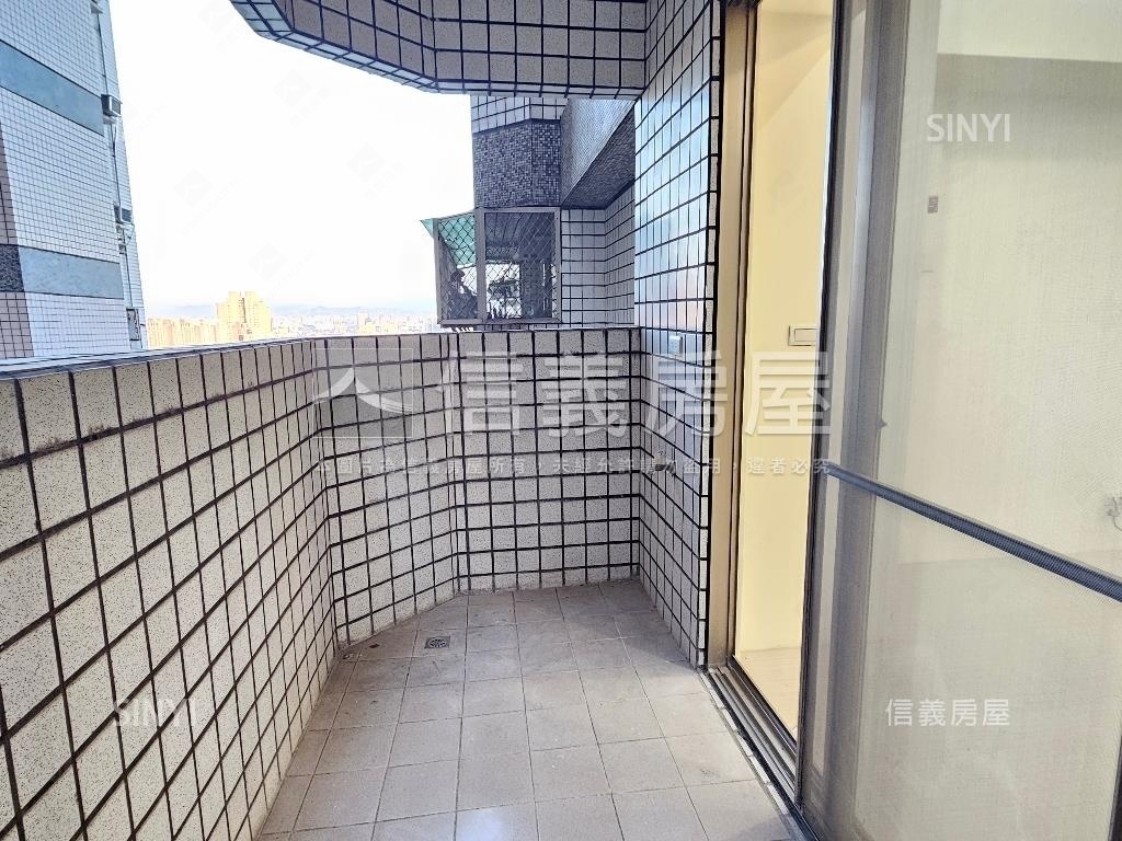 中科瑞聯Ｅ區發發美四房房屋室內格局與周邊環境