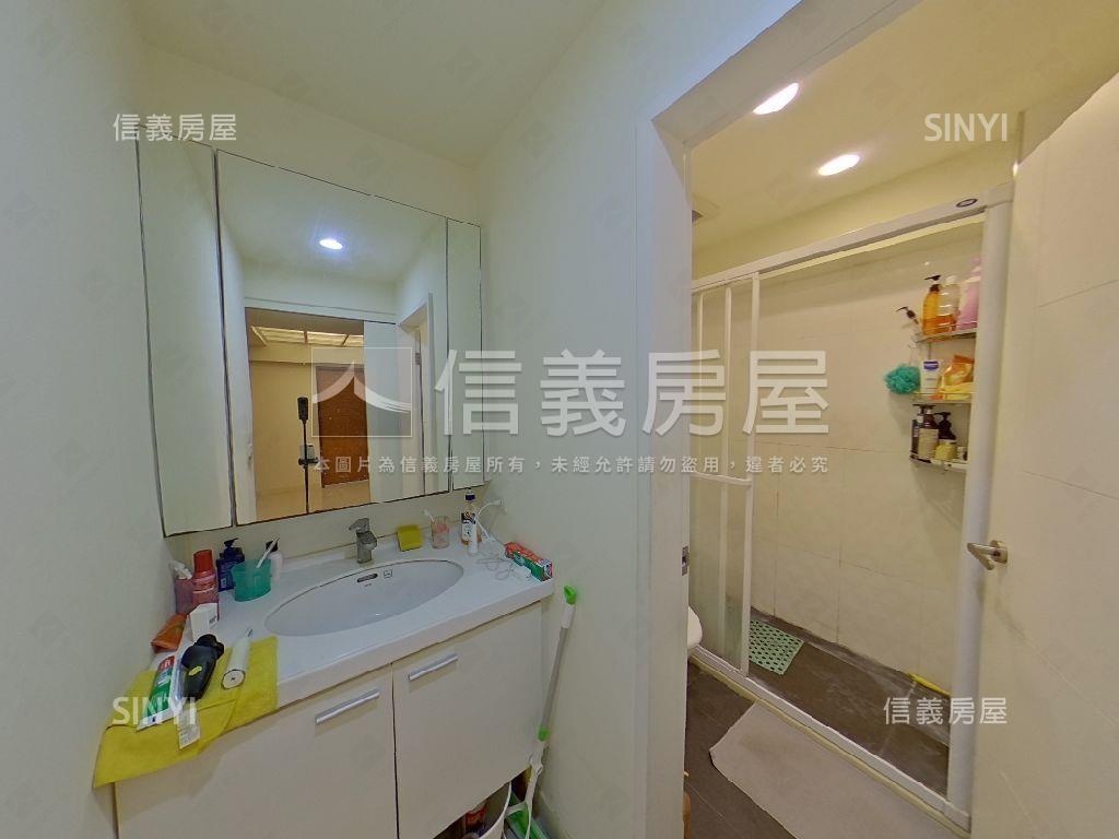 關渡雙子星景觀四房車位房屋室內格局與周邊環境