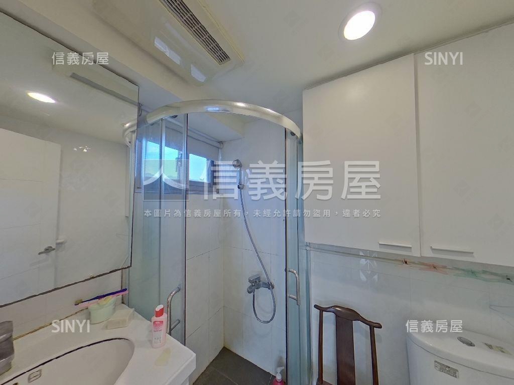 關渡雙子星景觀四房車位房屋室內格局與周邊環境
