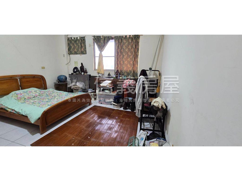 自由路三段金鑽店住房屋室內格局與周邊環境