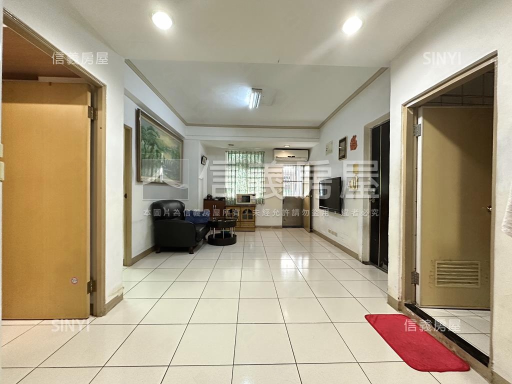 民族街大空間２樓房屋室內格局與周邊環境