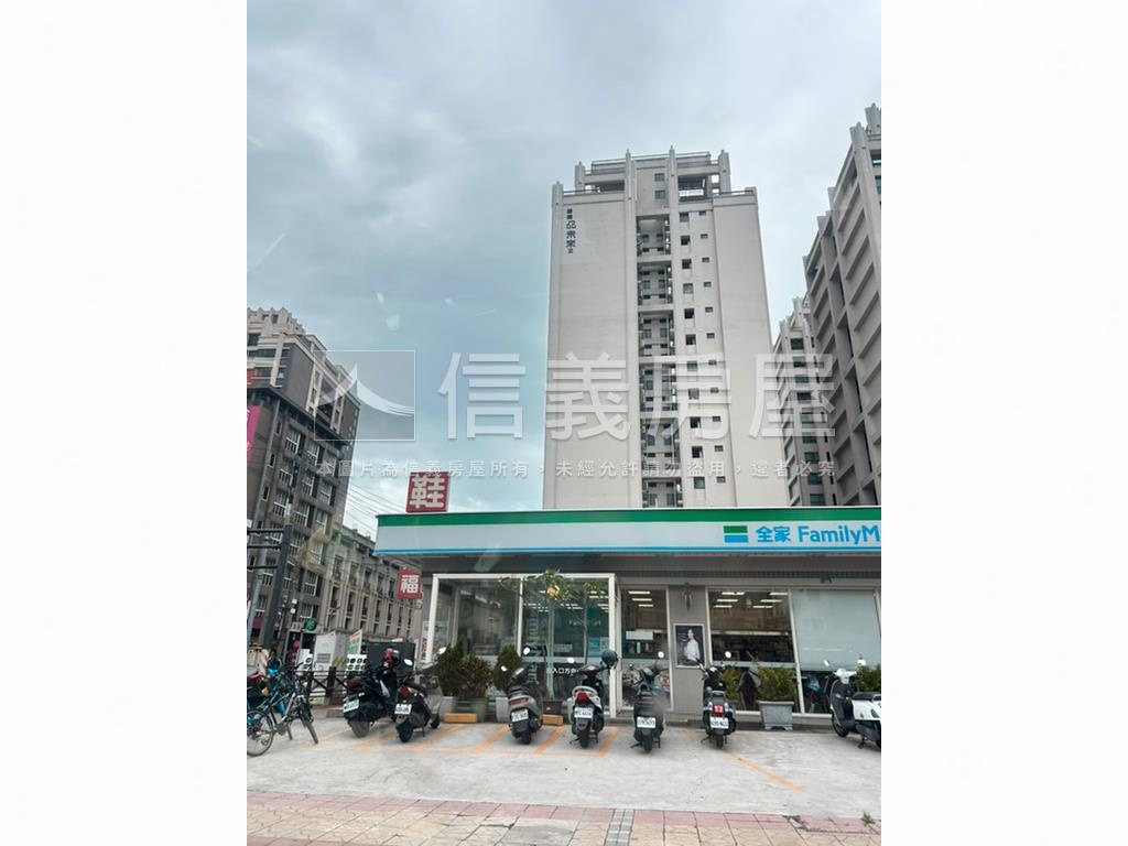 竹南市中心金店面房屋室內格局與周邊環境