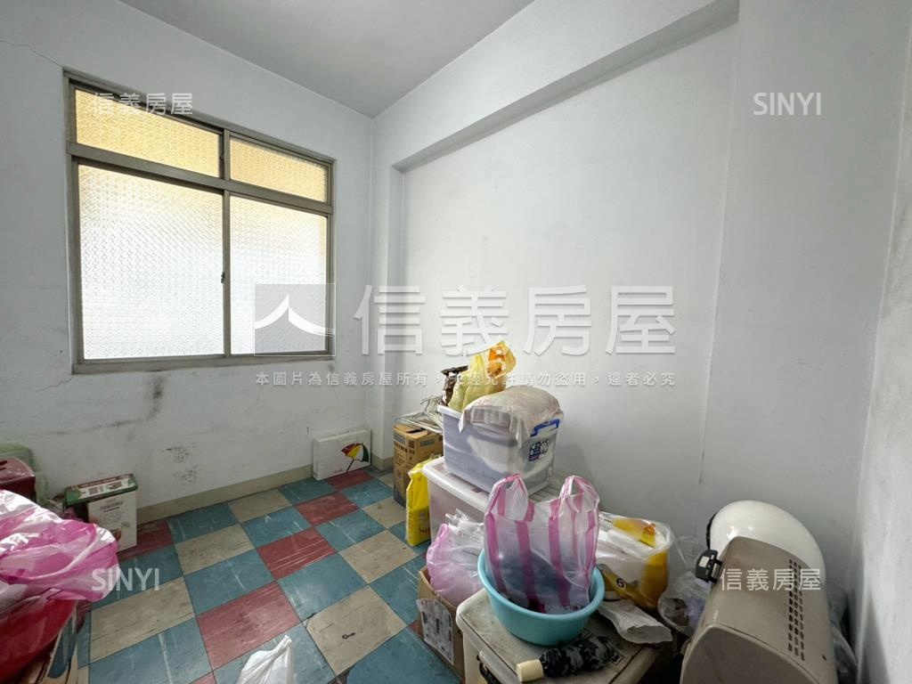 翠華街邊間通風採光好房屋室內格局與周邊環境