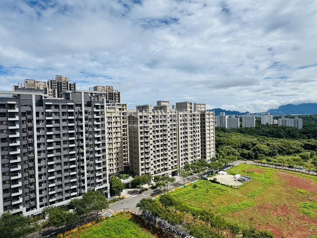 台北國際村兩房房屋室內格局與周邊環境