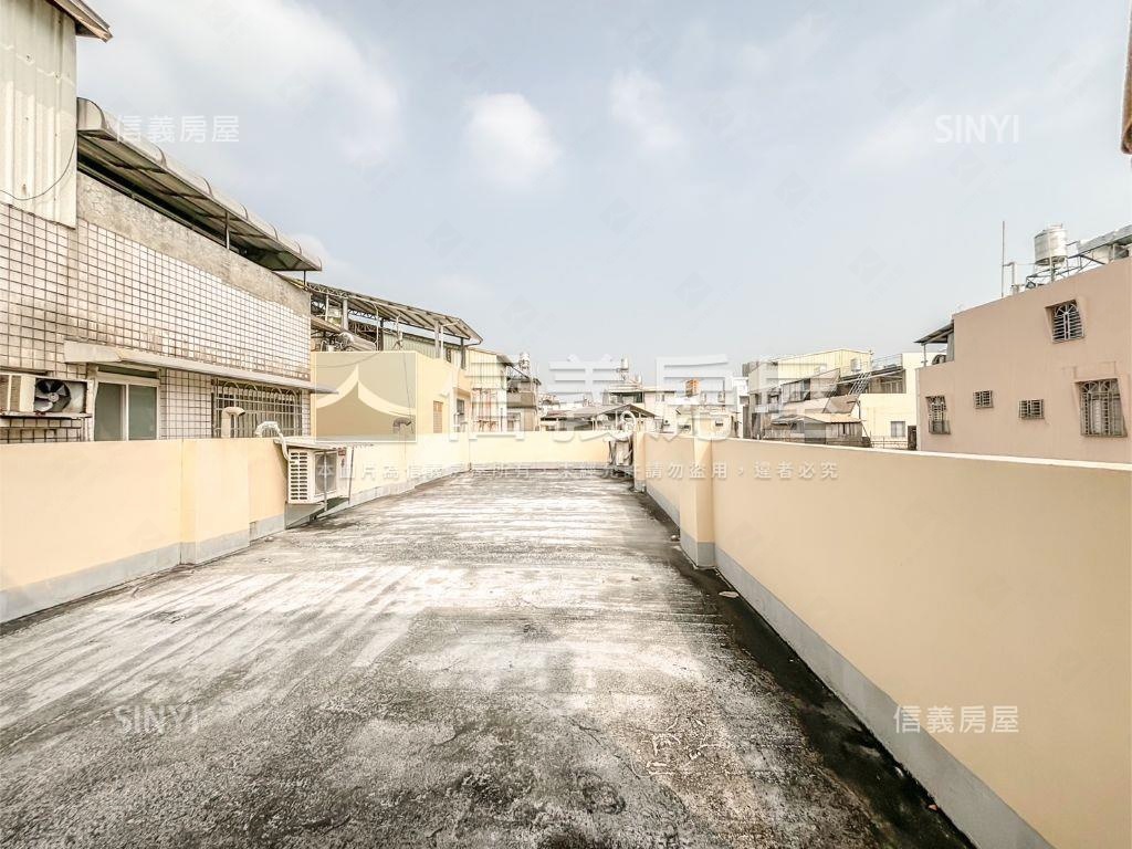 近屏東火車站大地坪別墅房屋室內格局與周邊環境