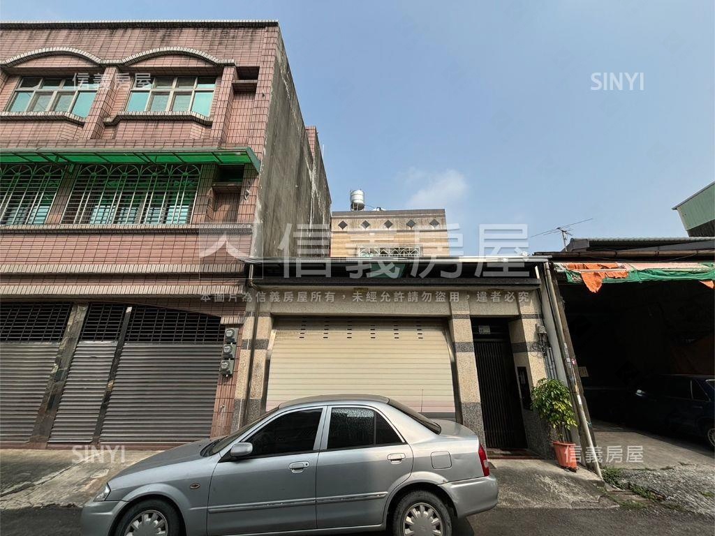 近屏東火車站大地坪別墅房屋室內格局與周邊環境
