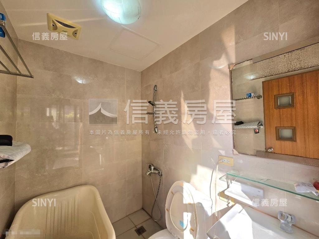 圓明園頂級百坪電梯別墅房屋室內格局與周邊環境