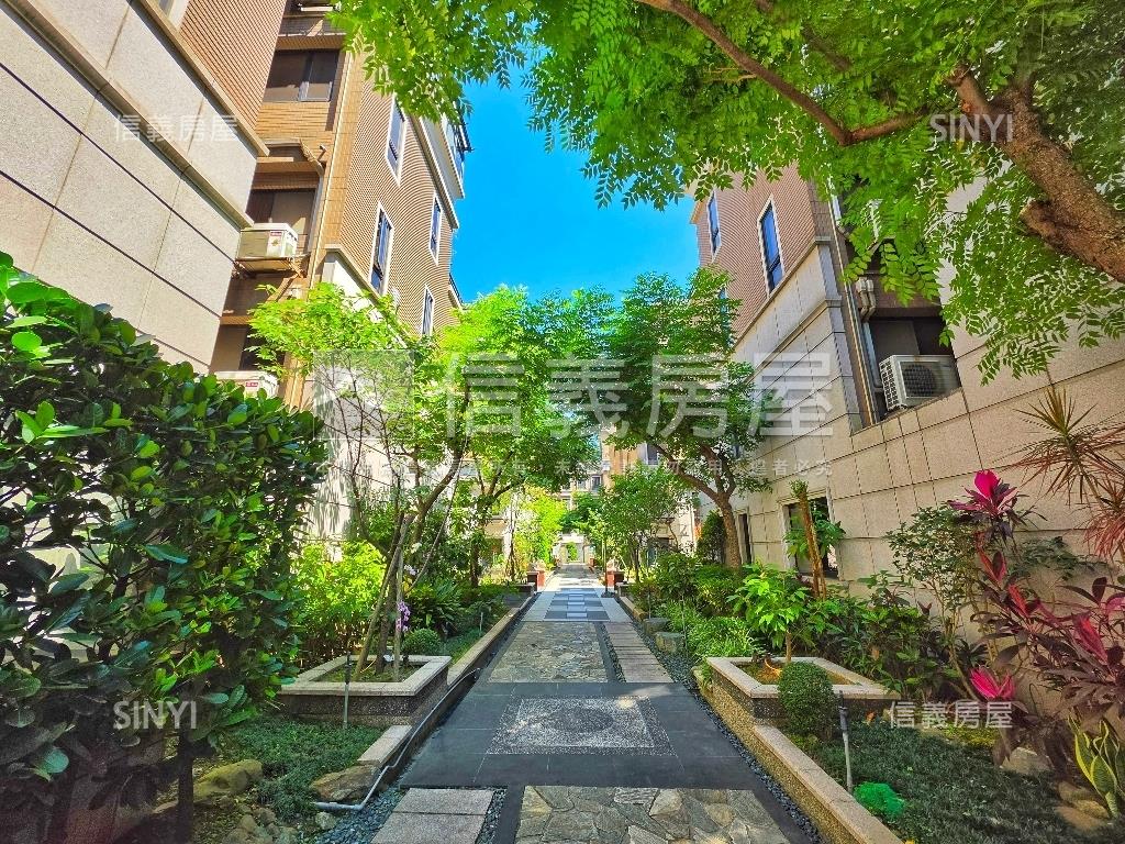 圓明園頂級百坪電梯別墅房屋室內格局與周邊環境